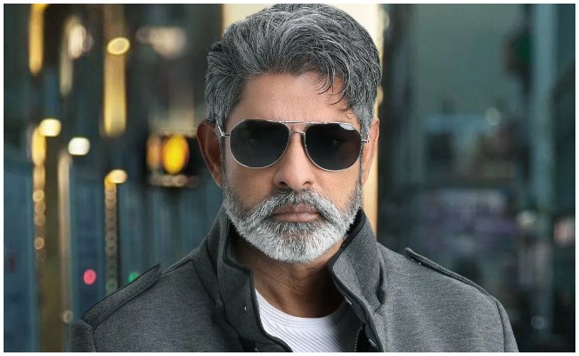 Jagapathi Babu: అలాంటి డైరెక్టర్ కోసం ప్రాణాలు ఇవ్వవచ్చు : జగపతి బాబు