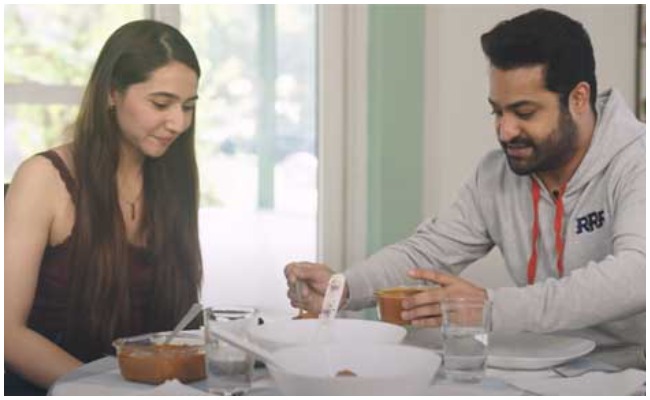 NTR: జక్కన్నను బిర్యానితో పోల్చిన తారక్.. బిర్యానీ చూడటానికి సింపుల్ గా ఉంటుంది..?
