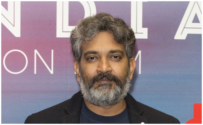Rajamouli: కార్ డ్రైవర్ తో తిట్లు తిన్న టాలీవుడ్ స్టార్ డైరెక్టర్..!