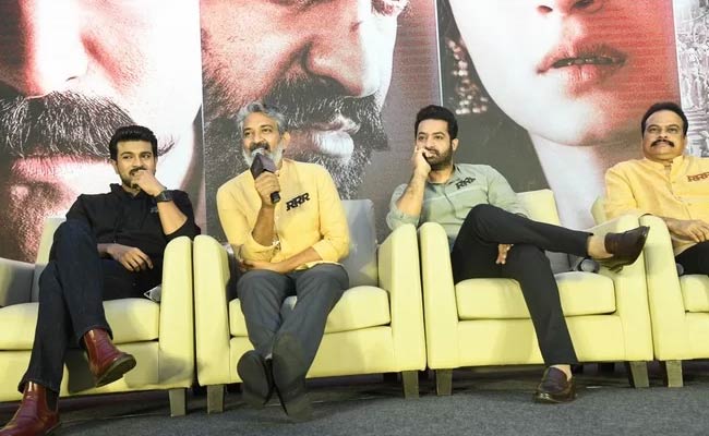 RRR Movie  : “RRR” వారు ఇచ్చిన ఈ షాక్ తో ఆశ్చర్యం వ్యక్తం చేస్తున్న ఫ్యాన్స్.!