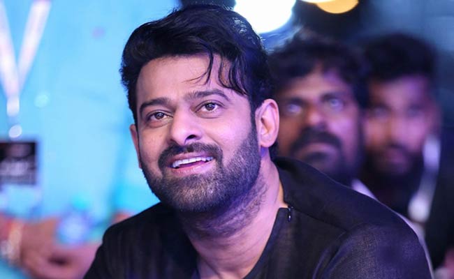 Prabhas Movie Gone Leak : షాకింగ్ : ప్రభాస్ ఈ రెండు భారీ సినిమాల నుంచి లీక్ మీద లీక్ లు.!