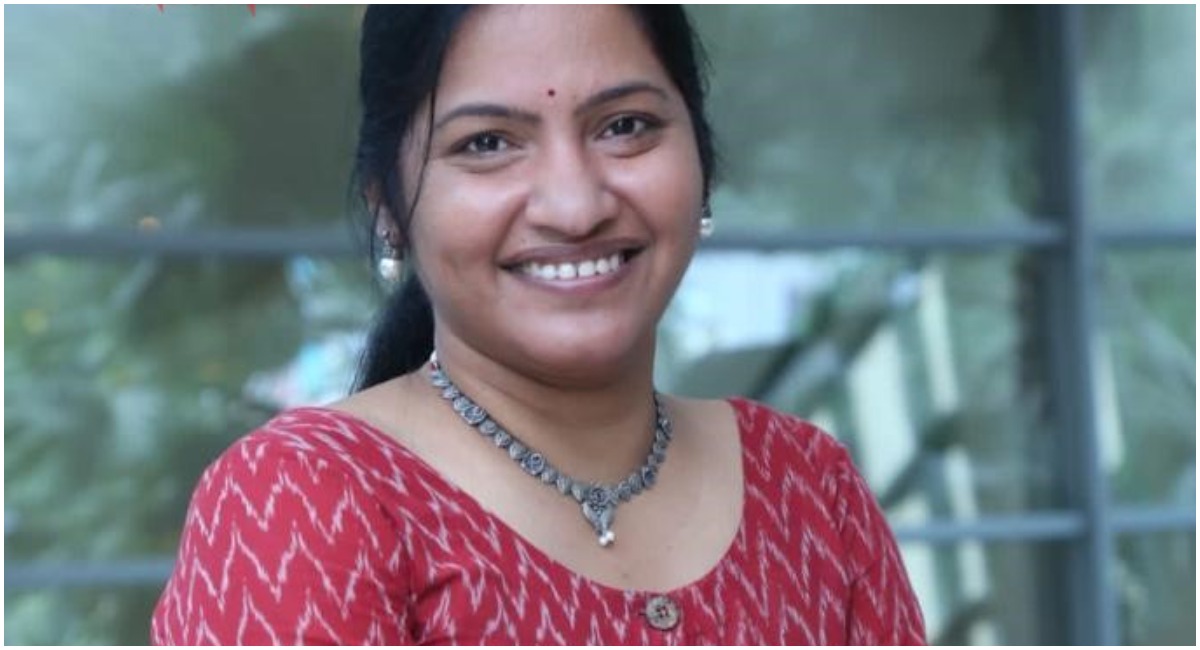 Lakshmi Sowjanya: డైరెక్టర్ తేజకి తిక్క…ఏం కొడతారా అని అడిగా… డైరెక్టర్ లక్ష్మీ సౌజన్య!