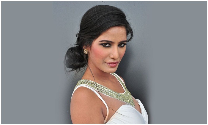 Poonam Pandey: నాలాంటి జీవితం మరెవరికి రాకూడదు: పూనమ్ పాండే