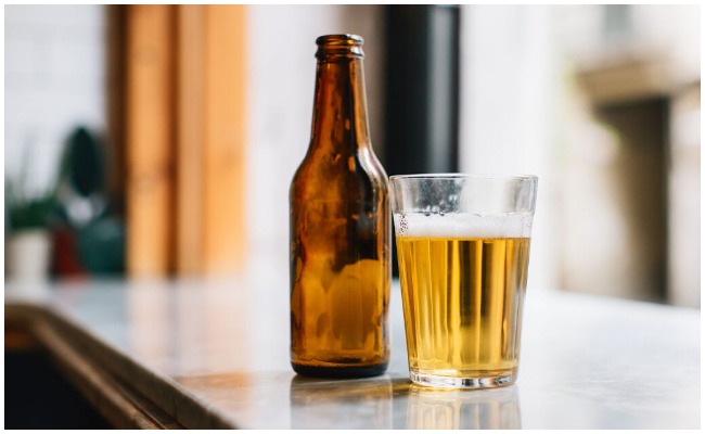 Alcholo: మద్యం ఆరోగ్యానికి మంచిదేనా… శరీరం పై ఎలాంటి ప్రభావం చూపుతుంది?