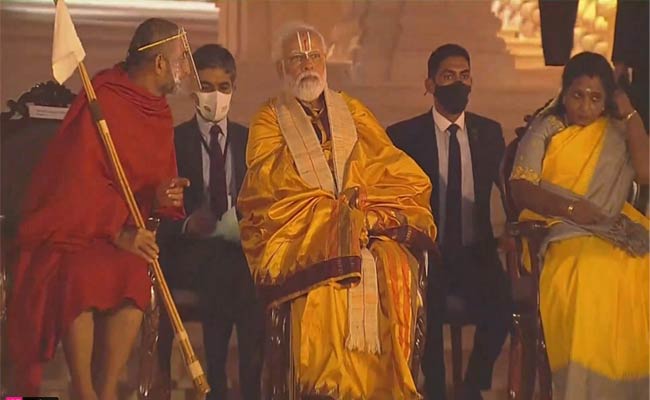 Narendra Modi Comments : ప్రధాని మోడీ మాటలతో మైమరుస్తున్న టాలీవుడ్ తారలు.!