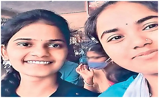 Suicide: ప్రాణ స్నేహితులు ఆత్మహత్యకు గల కారణం ఏంటి? కడప బస్టాండ్ లో చివరి సెల్ఫి..!