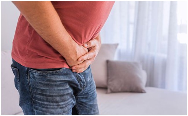 Prostate cancer: ప్రొస్టేట్ కాన్సర్ ముందుగా గుర్తించే లక్షణాలు ఇవే!