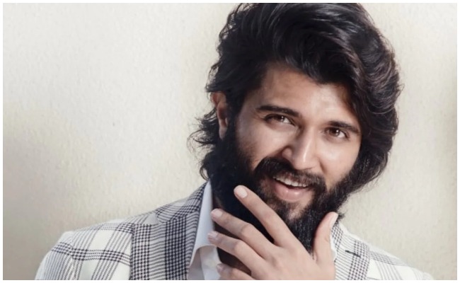 Vijay Devarakonda: విజయ్ దేవరకొండ పిరికివాడంటూ…. షాకింగ్ కామెంట్స్ చేసిన హీరోయిన్!