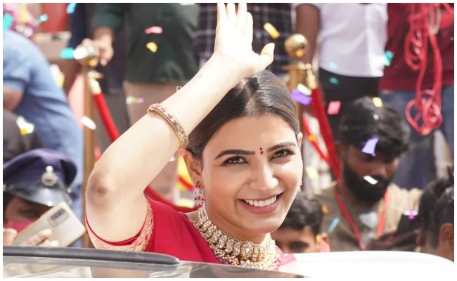 Samantha: సమంత కోసం గంటల తరబడి నిరీక్షించిన అభిమానులు…. నా మనసు దోచుకున్నారు అంటూ సమంత పోస్ట్!