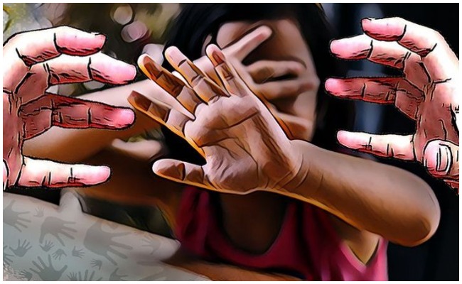 Crime News: కృష్ణా జిల్లాలో దారుణం.. ఏడేళ్ల చిన్నారిపై యువకుడి అఘాయిత్యం..!