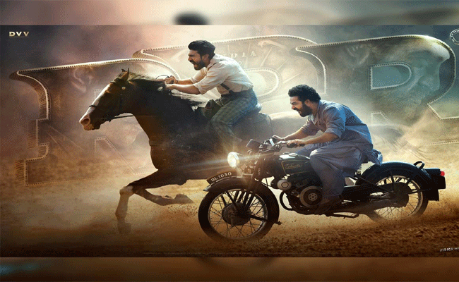RRR : నాలుగు సార్లు ‘ఆర్ఆర్ఆర్’ని చూసేయ్యాల్సిందేనా.?