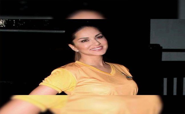 Sunny Leone’s Game Plan : ఏంటిదంతా సౌత్‌లో క్యాష్ చేసుకునేందుకే.!