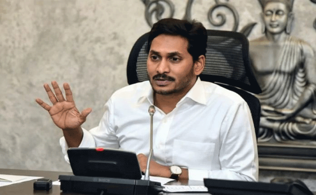 YS Jagan : వైఎస్ వివేకా డెత్ మిస్టరీ: వైఎస్ జగన్ స్పందించాల్సిందేనా.?
