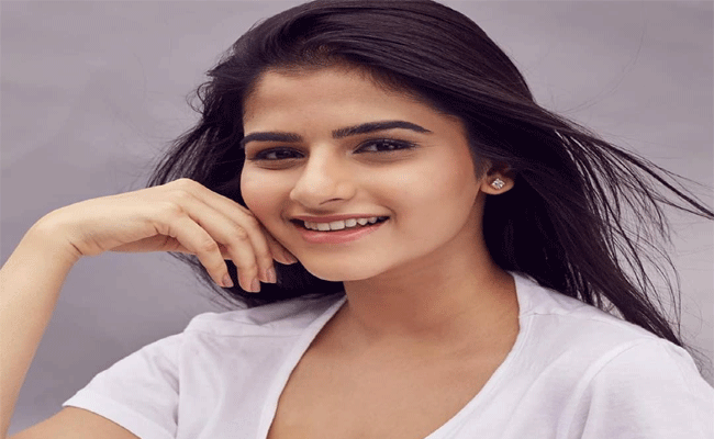 Avantika Dassani  : ఆసక్తి రేపుతోన్న అవంతికా దాసాని.. అసలింతకీ ఎవరీ అవంతిక.?