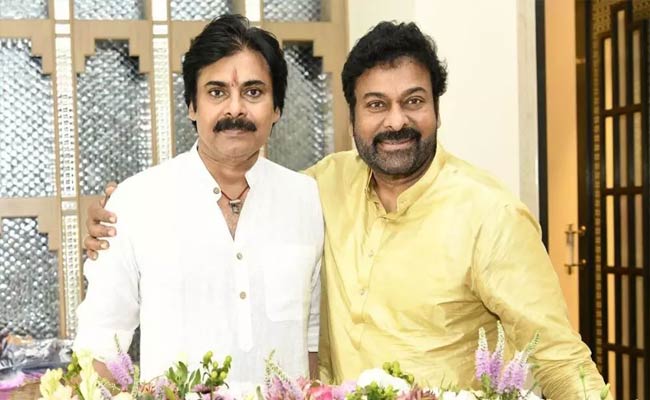 Mega Power Multi-Starrer  : ‘మెగా – పవర్’ మల్టీస్టారర్ సిద్ధమవుతోందట.!