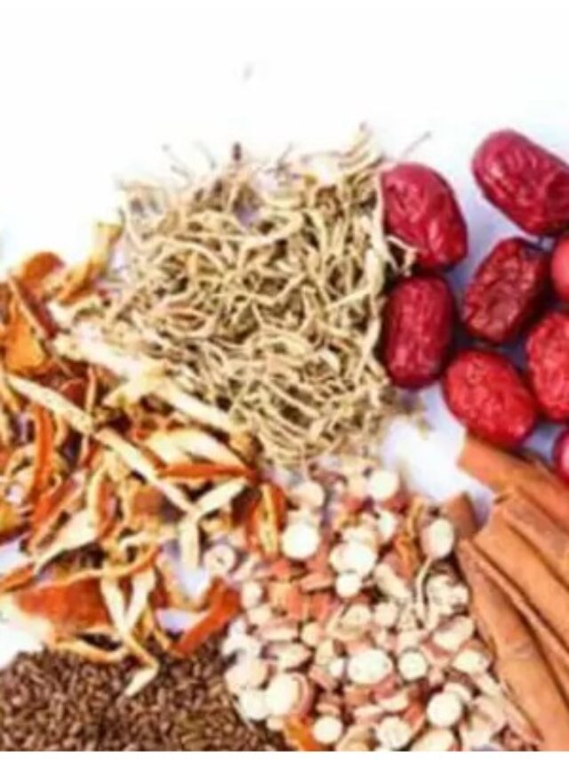 నోటి దుర్వాసన,గజ్జి,తామర వంటి సమస్యలను తరిమికొట్టే అద్భుత ఆయుర్వేద చిట్కాలు!