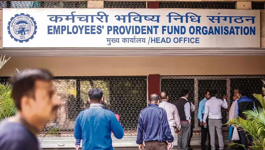 EPFO: ఈపీఎఫ్ ఖాతాదారులకు షాక్‌!