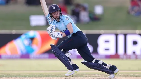 మిథాలీ సేనకు మరో ఓటమి.. ఇంగ్లాండ్‌కు తొలి విజయం..