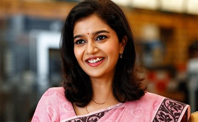 Colors Swathi : కలర్స్ స్వాతి ఫెయిల్యూర్ వెనక సీక్రెట్ ఏంటో తెలిస్తే షాకవ్వాల్సిందే.!