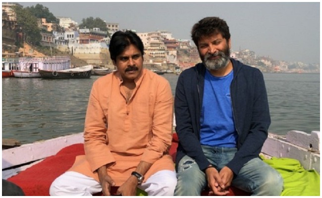 Pavan Kalyan : ఫ్రీ గా సినిమా అయినా చేస్తాను కానీ నా పుస్తకాలు మాత్రం ఇవ్వను…! పవన్ చేసిన కామెంట్స్ ఎవరి గురించో..?