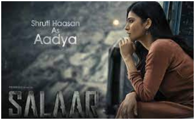 Shruthi Hasan : జర్నలిస్ట్ గా శృతి… ఇంతకీ ఏ సినిమాలోనో తెలుసా..?