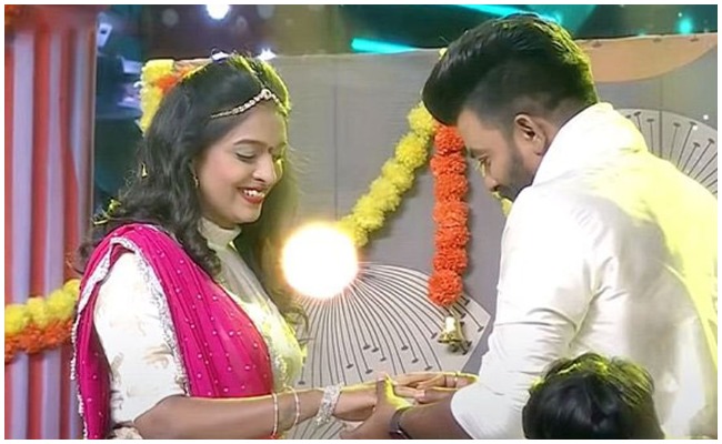 Sudigali Sudheer: సుధీర్‌ ఎంగేజ్‌మెంట్‌ చేసుకున్న అమ్మాయి ఎవరు….ఆమె పేరేంటో తెలుసా?