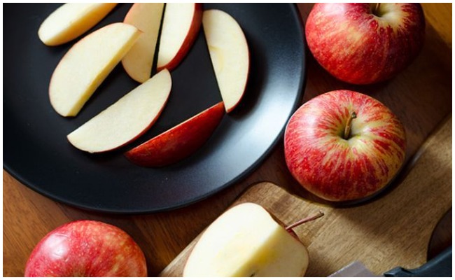 జీర్ణశక్తి లోపాన్ని మెరుగుపరచాలంటే ప్రతిరోజు ఈ పండ్లు తినాల్సిందే?