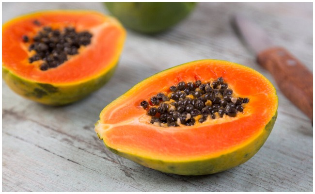 Health Tips: ఈ సమస్యలు ఉన్న వారు బొప్పాయి తింటే ఎం జరుగుతుందో తెలుసా..?