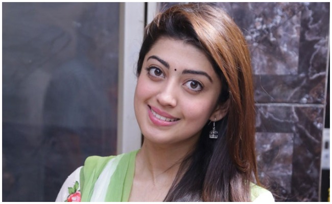 Pranitha Subhash: ఆ సినిమా చూసి ఏడ్చేశాం… ప్రతీ ఒక్కరూ చూడాల్సిన సినిమా…. ప్రణీత భావోద్వేగం..