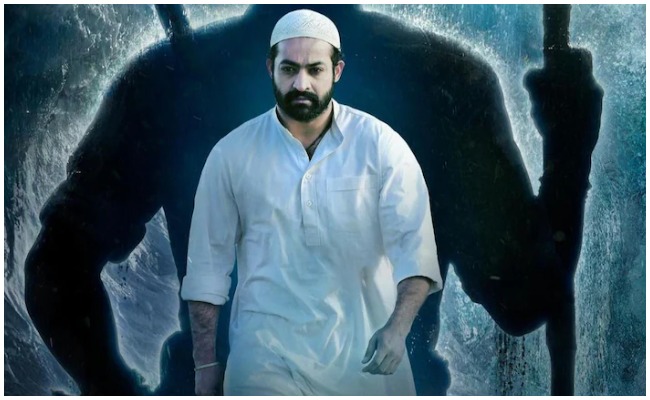 NTR : విజువల్ వండర్ ఆర్ఆర్ఆర్ సినిమాను చూసి ఆనందించండి: అభిమానులకు  ధన్యవాదాలు తెలిపిన ఎన్టీఆర్