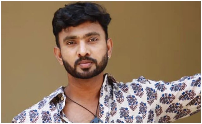 Adhire Abhi: జబర్దస్త్ సంస్థ వాళ్లకు ఇల్లు కట్టుకోమని ఎంత అడ్వాన్స్ ఇచ్చారు…నేను ఒక్క రూపాయి కూడా తీసుకోలేదు: అదిరే అభి