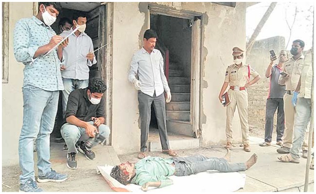 Crime News: మద్యం మత్తులో దారుణం.. కార్మికుడి ప్రాణాలు తీసిన ఆటో డ్రైవర్..!