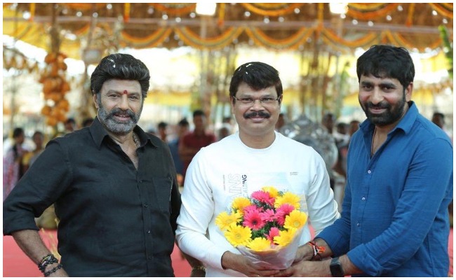 NBK 107: NBK 107 సెట్ లో సందడి చేసిన అఖండ డైరెక్టర్… ఫోటో వైరల్!