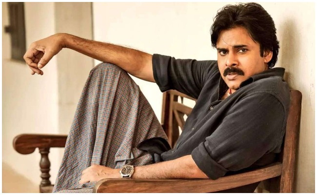 Pavan kalyan : రెండింటిని బ్యాలన్స్ చేయలేక పోతున్న పవన్ …సినిమాలను వదులుకుంటాడా…!