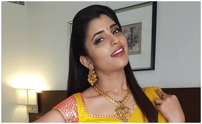 నటి శ్యామల గురించి ఎవరికీ తెలియని నిజాలు.. తెలిస్తే షాక్ అవ్వాల్సిందే!