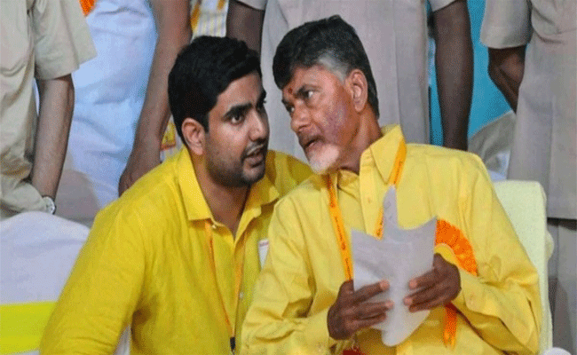 TDP Aims YCP : ఉత్తరాంద్రలో ఆ వైసీపీ నేతల్ని దువ్వుతోన్న టీడీపీ.!