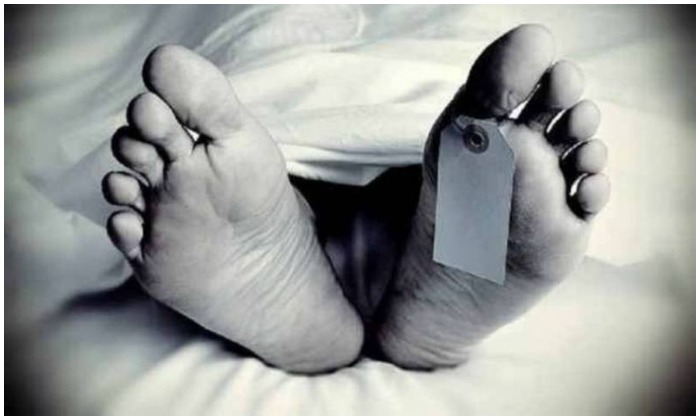 Crime: దారుణం.. ములుగు జిల్లాలో ఘోర రోడ్డు ప్రమాదం.. నలుగురు మృతి..?