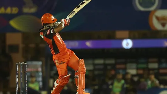 ఎస్‌ఆహెచ్‌కు హైట్రిక్ విజయం.. కేేకేఆర్ చిత్తు!