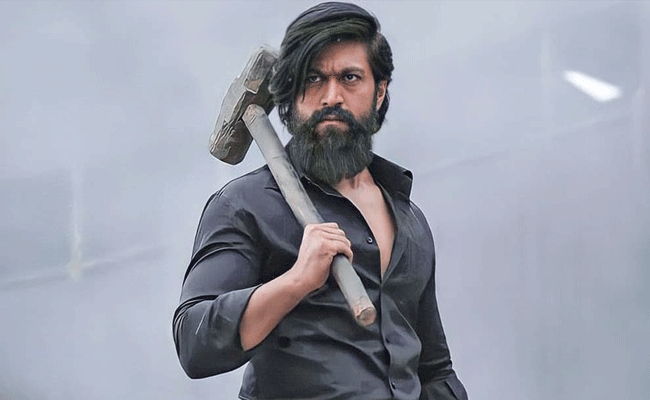 KGF Producers : ఇదెక్కడి మాస్.. ఆర్సీబీతో సెన్సేషనల్ అనౌన్సమెంట్ ఇచ్చిన “కేజీఎఫ్” నిర్మాతలు!