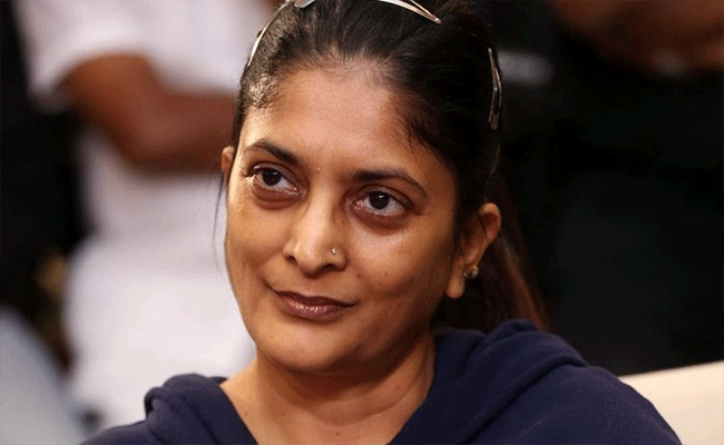 Suriya’s Lady Director :  సూర్య దర్శకురాలితో “కేజీయఫ్” మేకర్స్ ఓ బిగ్గెస్ట్ ప్రాజెక్ట్..వివరాలు ఇవే.!