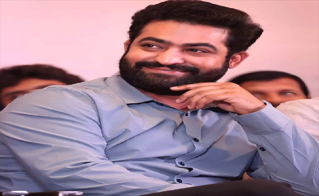 Jr NTR : ఇన్సైడ్ బజ్ : జూ. ఎన్టీఆర్ ది ఈ కీలక సినిమా ఆగిపోలేదా..?