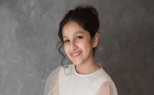 Sitara Gattamaneni : మహేష్ కూతురిలో ఈ టాలెంట్ కూడా ఉందా? వైరల్ గా మారిన వీడియో.!