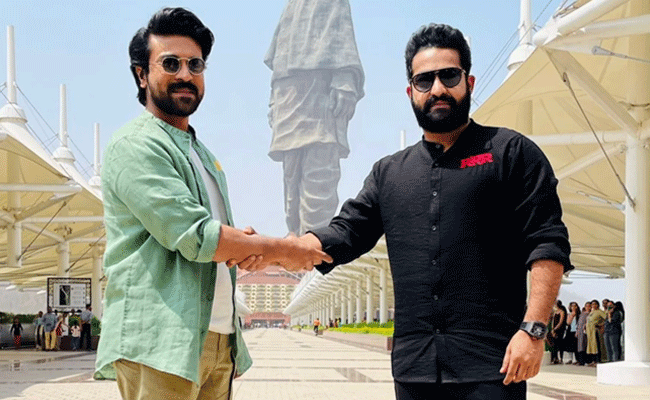 Charan and NTR  : చరణ్ – ఎన్టీయార్ మళ్లీ చేతులు కలపబోతున్నారా.?