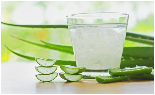 కలబంద జ్యూస్  తాగుతున్నారా? అయితే ఈ విషయాలు తెలుసుకోండి..!