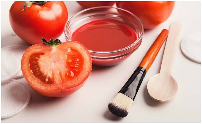 Beauty Tips: మొటిమల సమస్య వేధిస్తోందా..? టమోటాతో మొటిమల సమస్యకు చెక్..!