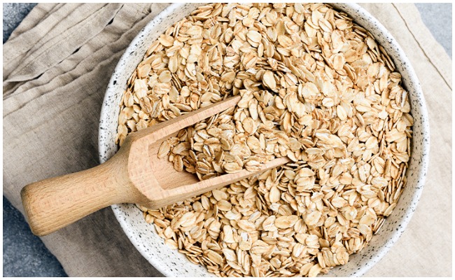 Health Tips: ప్రతిరోజు ఓట్స్ తినడం వల్ల అద్భుతమైన ఆరోగ్య ప్రయోజనాలు మీ సొంతం..!