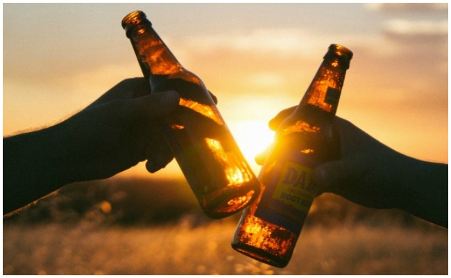 Health Tips: వేసవికాలంలో బీర్ ఎక్కువగా తాగుతున్నారా? అయితే ఈ ఆరోగ్య సమస్యలు తప్పవు..!