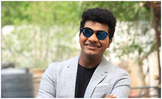 Avinash: చేతిలో చిల్లిగవ్వ లేక ఆత్మహత్య చేసుకోవాలనుకున్నా… ఎమోషనల్ అయిన అవినాష్!