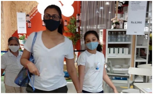 Sitara: సితార ఎప్పుడు తన లిమిట్స్ లోనే ఉంటుంది.. నమ్రత షాకింగ్ కామెంట్స్!