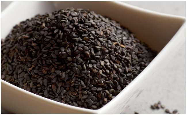 Health Tips: నల్లవెల్లితో అద్భుత ఆరోగ్య ప్రయోజనాలు.. తెలిస్తే మీరు కూడా తింటారు..!